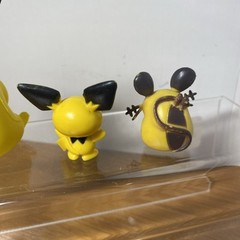 POKEMON ACTION FIGURE LOT PIKACHU Dedenne Pichu
