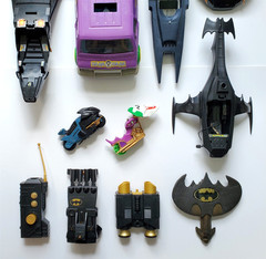 BATMAN LARGE LOT OF VEHICLES & PARTS BATMOBILE JOKER VAN KENNER 1980’s-1990’s