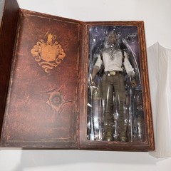 Nathan Drake Uncharted 3 1:6 Scale w/original Mailer Sideshow Collectibles