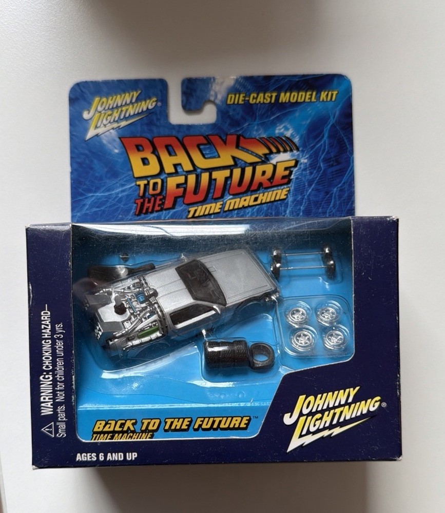 Johnny Lightning Back To The Future DeLorean Time Machine Die Cast Model Kit