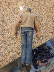 1/6 Modern Civilian Figure – Fully Jointed – Beige Shirt & Jeans – Duane Johnson