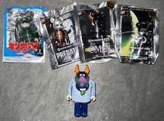 Medicom Be@rbrick 70% Keychain Bundle Horror Preadator Omen Alien Kubrick Bundle