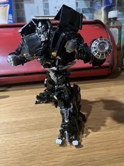 Transformers Studio Series Ironhide & Sideswipe