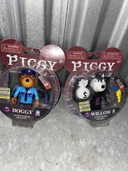 NEW PIGGY WILLOW 3.5” Series 2 Action Figure Toy Wolf Roblox DLC Exclusive Code