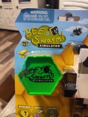 Bee Swarm Simulator Panda Bear Figure & Mystery Honeycomb by Roblox New Sealed