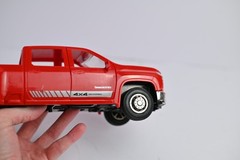 New Ray 1/20 Scale 2020 Chevy Silverado 3500HD Plastic Dually Pickup Truck