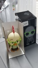 DISNEY Neca Chicken Little Action Figure Urban Vinyl MOVIE Bat Disneyana 8″ 2004