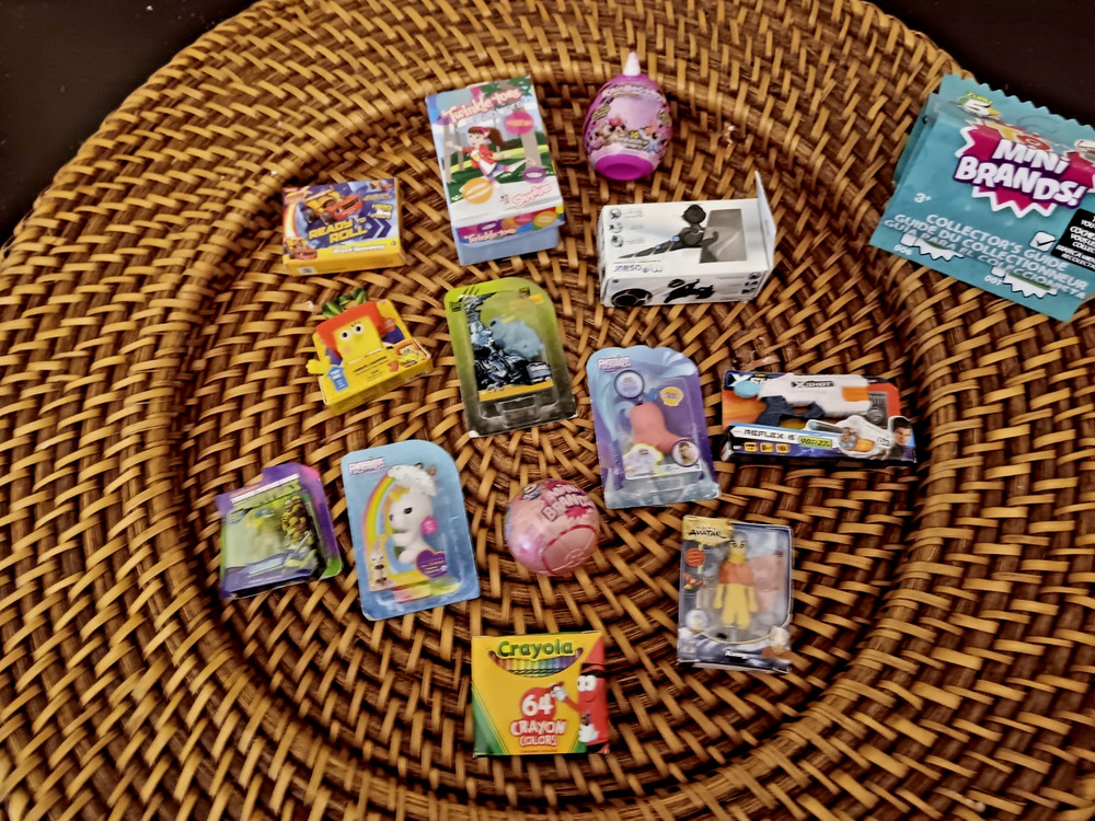 Zuru 5 Surprise Mini Brands Toys Lot of 13