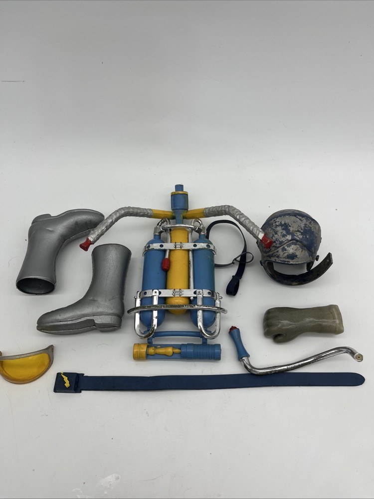 Captain Action Ideal 1967 Anti-Gravitational JET PACK, BOOTS,BELT,HELMET, Extras