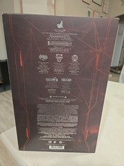 Hot Toys Terminator 2 Judgment Day T-800 2.0 MMS795 1/6 Figure