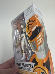 Power Rangers Lightning Collection Mighty Morphin White Ranger Figure Damaged