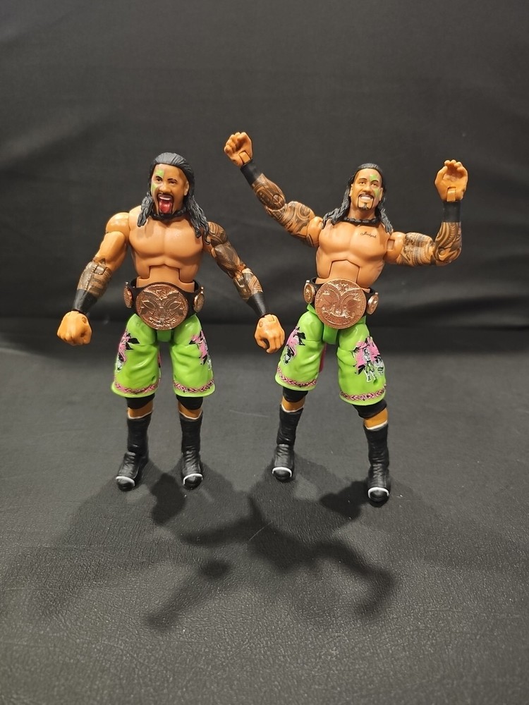 The Usos Jimmy And Jey Uso Elite Series 31 WWE Action Figures Bloodline