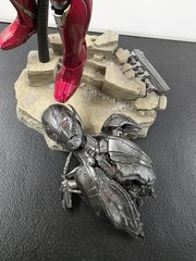 Hot Toys MMS300D11 Avengers Age of Ultron Iron Man Mark XLV 1/6th Scale USA