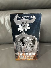 McFarlane Warhammer 40000 Megafig Ork Meganob with Shoota Artist Proof NEW