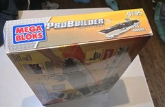 Mega Bloks Pro Builder USS Nimitz #9795 2004
