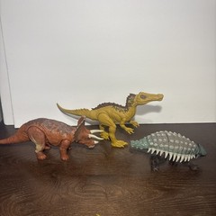 Jurrasic Park Toy Lot 13 Dinosaurs Suchomimus Triceratops Ankylosaurus And More