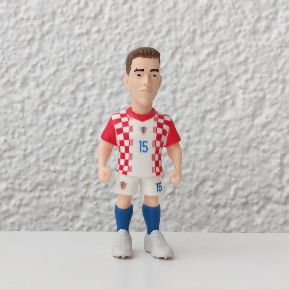 Minix FIFA World Cup 2026 Figure – Croatia Team: 15 Mario Pašalić (7 cm/2.8″)