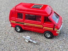 Vintage G1 Transformers Ironhide Autobot 1984 Hasbro Action Figure Broken Track