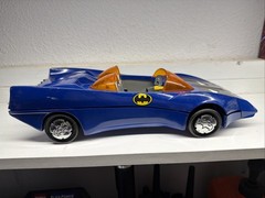 1984 DC Comics Kenner Batmobile