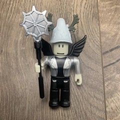ROBLOX Jazwares Toy RARE Celebrity Series 8 FRINIGUS Figure with Cube NO CODE