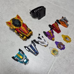 Dino Core Season 3 Ultimate Tuner Wrist +Head Core Galaxy Stone [USED ITEM]