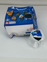 Playstation Pocket Hero Astro Bot Bag Clip With Damaged Box NEW