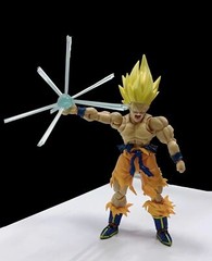 D.B SHF Legendary Super Saiyan Son Goku Action Figure Toys Box Gift Collectible