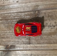 Disney Pixar Cars Determined Lightning McQueen Piston Cup Mattel
