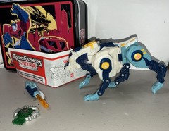 Transformers Cybertron Robots in Disguise SNARL Complete Adult Owned Missile Key