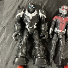 Lot of 12 Marvel Avengers Titan Hero Series 12” Action Figures Bundle Comic
