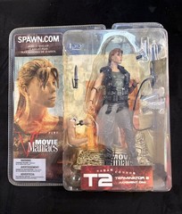 2002 Movie Maniacs Sarah Connor T2 Terminator Series 5 McFarlane SEALED