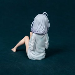 11cm The Journey Of Elaina Elaina Sitting In Pajamas Anime Girl Figure Model