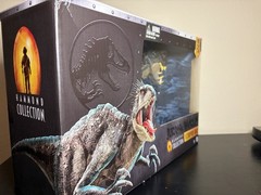 Jurassic World Hammond Collection SCORPIOS REX Dinosaur Figure -IN HAND
