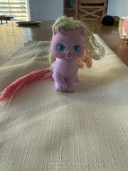 Vtg Little Pretty Kitty Heaven Heart RARE Mattel Show Offs Purple Pink Cat Toy