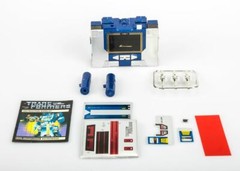 Transformers G1 Soundwave reissue brand new with buzzsaw action figure MISB Gift
