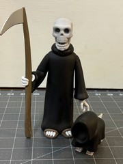 Family Guy Death and Death Dog Action Figure Series 2 Mezco 2005 Variant