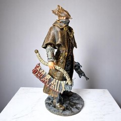 Fanart figure Hunter of Yaharnam airbrush painted 9.8 inch Adult 17+
