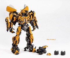 IN STOCK Cyber Era CE-04 Bumble Bee Oversized Version Action Figure Model Toy