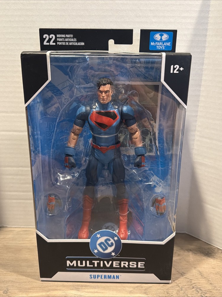 DC Multiverse Wave 25 Superman & The Authority Superman 7 Inch Figure In Hand