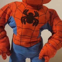 Hasbro Marvel Itsy Bitsy Spider-Man 2006 15″ Singing Plush Toy Works