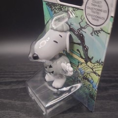 Lot Of 3 Halloween Peanuts B & W Mini Figures Snoopy Lucy Charlie Brown New