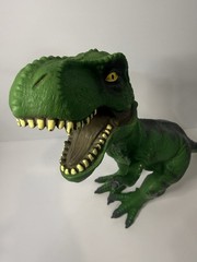 2011 Tyrannosaurus Dinosaur 20″ Figure Soft Plastic Rubber Toys R US Green EUC