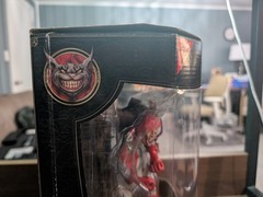American McGee’s Alice – Card Guards Figure New In Box –