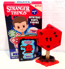 Culturefly Meltz Stranger Things Dice Vinyl Ice Cream Sticker Card –READ–