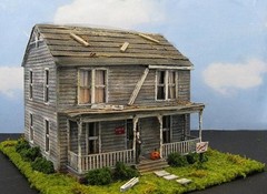 MICHAEL MYERS HOUSE MODEL~HALLOWEEN MOVIE HOUSE DIORAMA~STRODE~HO SCALE BUILT