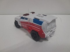 Transformers Combiner Wars – FIRST AID – Loose – Incomplete – KO/3RD PARTY