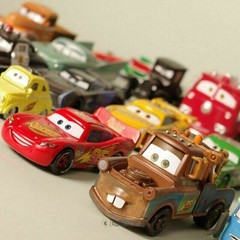 Disney Cars 1:55 Die-cast McQueen Film Smokey Doc Hudson Model Car Toy Boy Gift