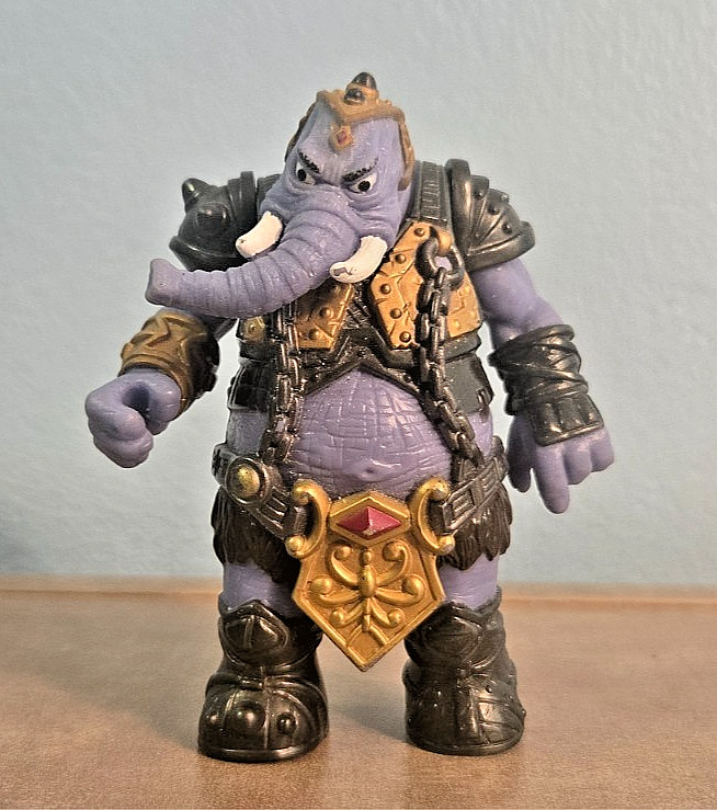 RARE TUSK Elephant Warrior Monster Chap MEI Beast Raiders 4″ Action Figure
