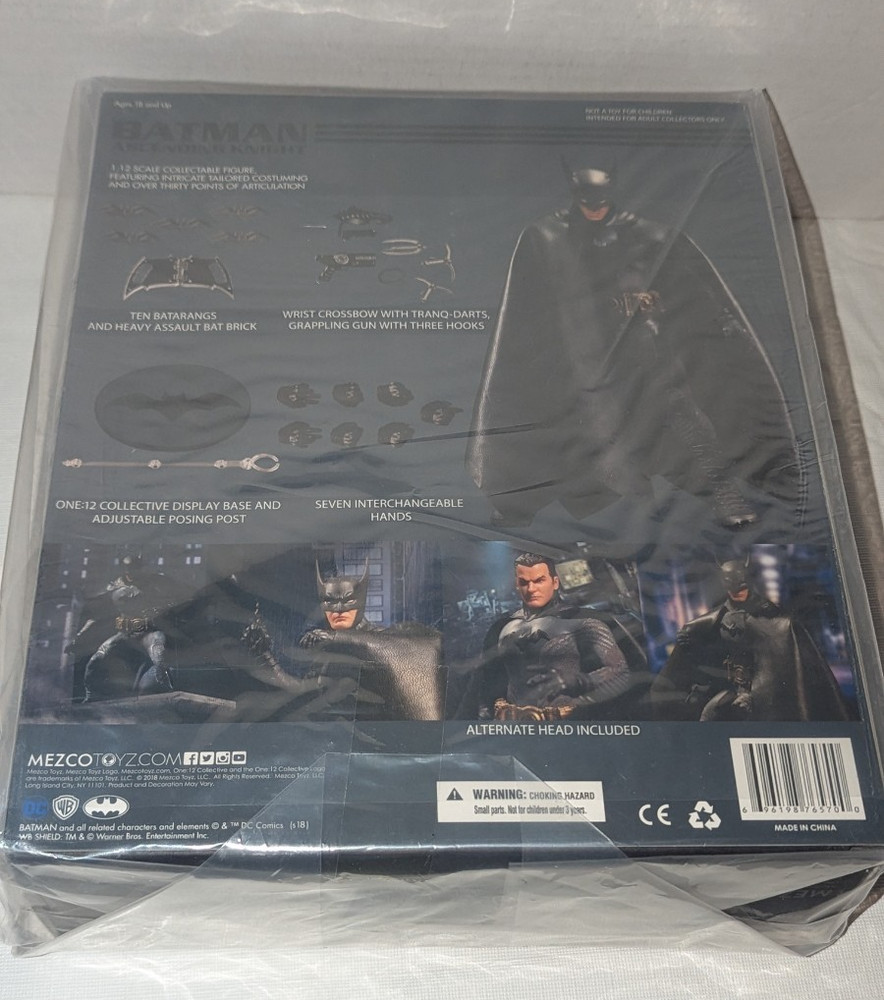 Authentic Mezco Toyz One 12 Collective Ascending Knight Batman Action Figure New