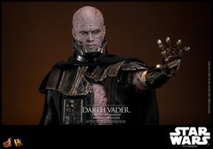 Hot Toys Star Wars Darth Vader DX45 Battle Damaged Deluxe Version ⅙ Scale Figure